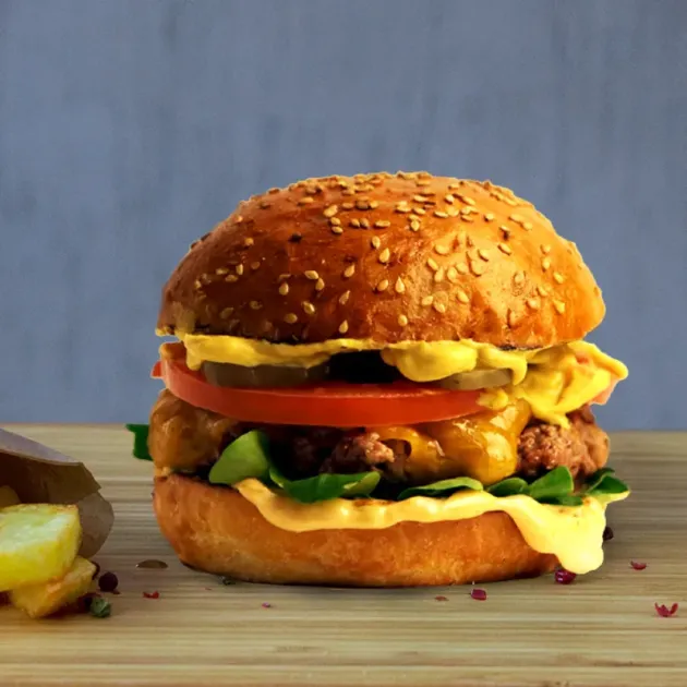 Ăla Clasic și Bun - Burger Vita Cheddar